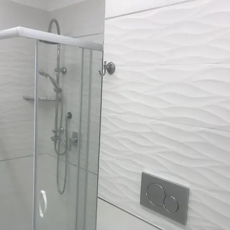 Ricci Home-2